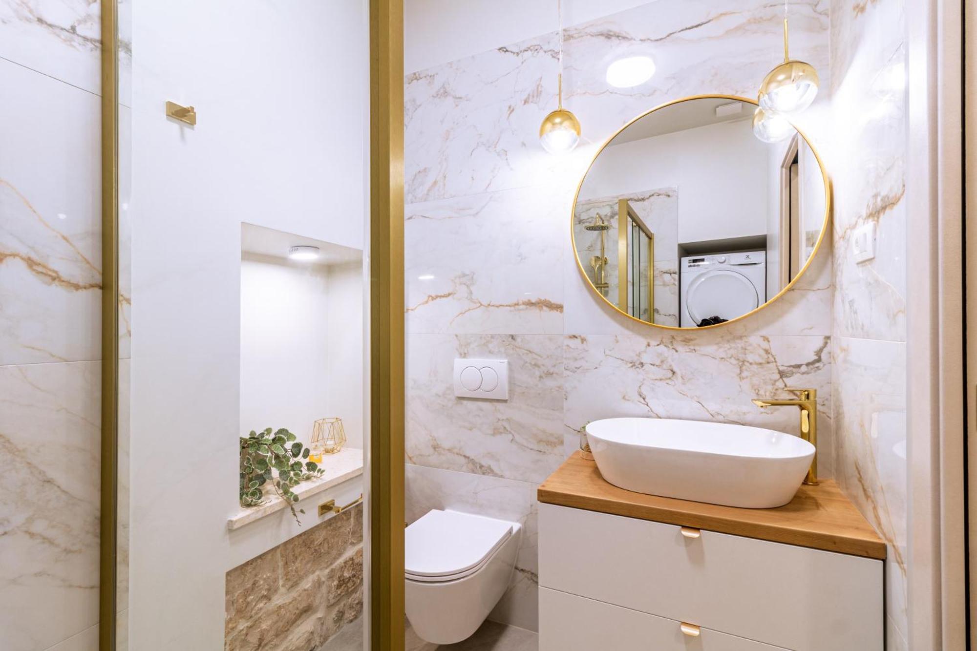 Luxury 2 Bedroom-2 Bathroom Apartment & Studio App With Rooftop Terrace Спліт Екстер'єр фото
